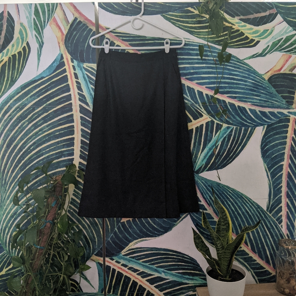 Luxurious Cashmere Loro Piana Skirt